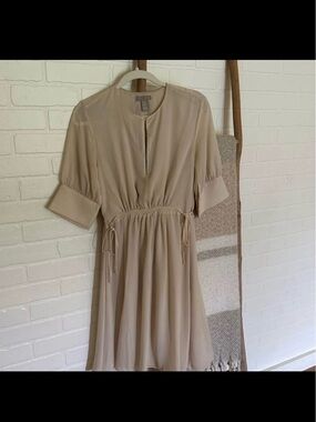 H&M Beige Tie-Waist Midi Dress